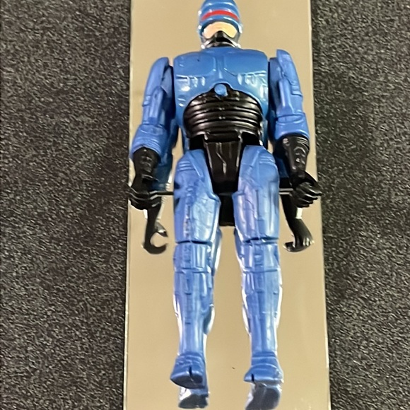 ROBOCOP - Picture 3 of 6